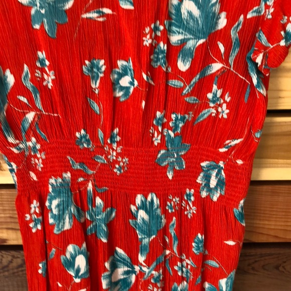 Patrons of peace dress - Picture 5 of 5